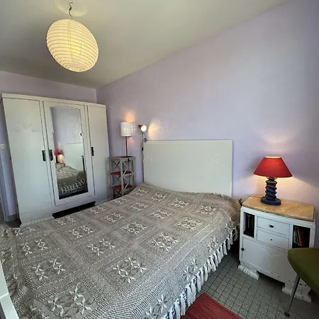 3 Pieces, 6 Couchages, Balcon, Parking, Proche - Fr-1-224c-263 *
